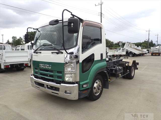 2013 Isuzu Isuzu Others