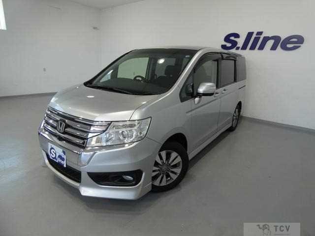 2013 Honda Step WGN