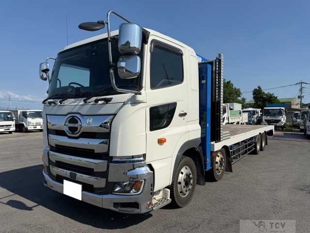 2017 Hino Hino Others