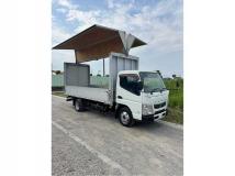2011 Mitsubishi Canter