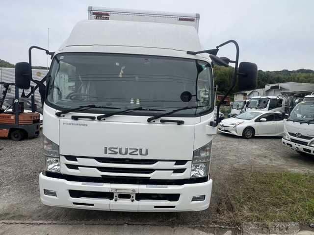 2015 Isuzu Isuzu Others