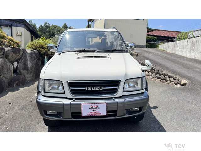 1998 Isuzu Bighorn