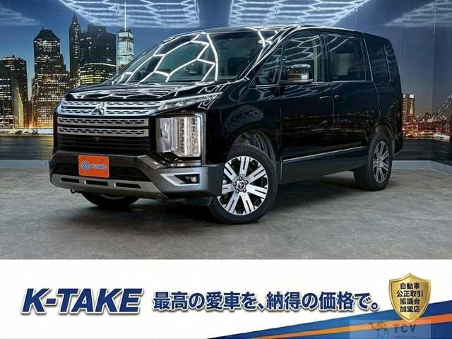 2019 Mitsubishi Delica D5