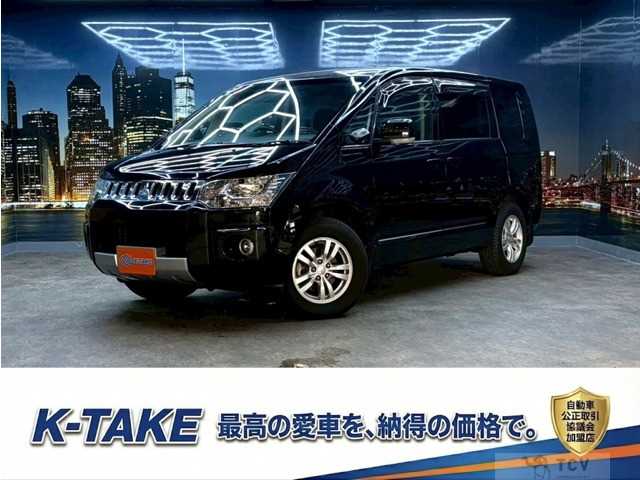 2019 Mitsubishi Delica D5