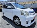 2010 Toyota Noah