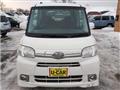 2013 Daihatsu Tanto