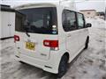 2013 Daihatsu Tanto