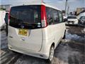 2011 Nissan ROOX