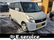 2011 Nissan ROOX