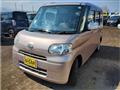 2011 Daihatsu Tanto
