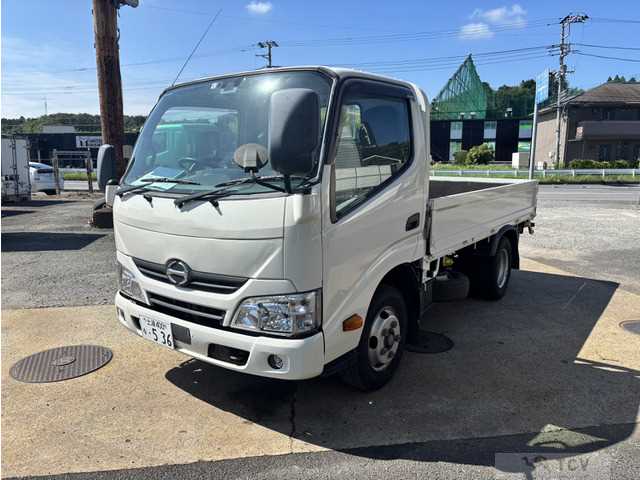 2016 Hino Dutro