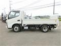 2005 Toyota Dyna Truck