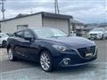 2016 Mazda Axela