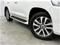 2018 Toyota Land Cruiser