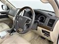 2018 Toyota Land Cruiser