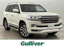 2018 Toyota Land Cruiser