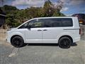 2024 Mitsubishi Delica D5