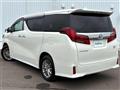 2020 Toyota Alphard Hybrid