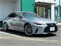 2021 Lexus IS