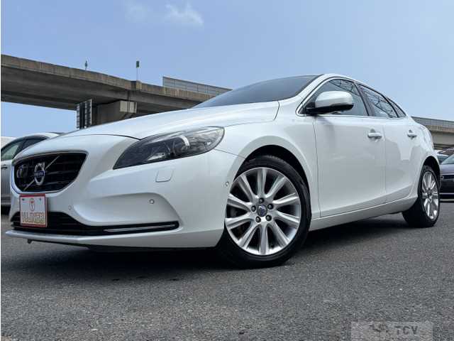 2013 Volvo V40