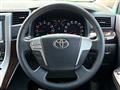 2013 Toyota Vellfire