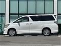 2013 Toyota Vellfire
