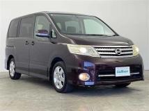 2009 Nissan Serena
