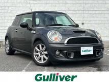 2011 BMW MINI
