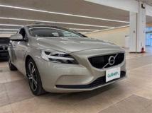 2017 Volvo V40