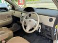 2011 Toyota Sienta