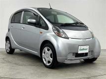 2011 Mitsubishi i