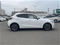 2016 Mazda Demio