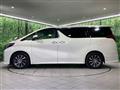 2015 Toyota Alphard
