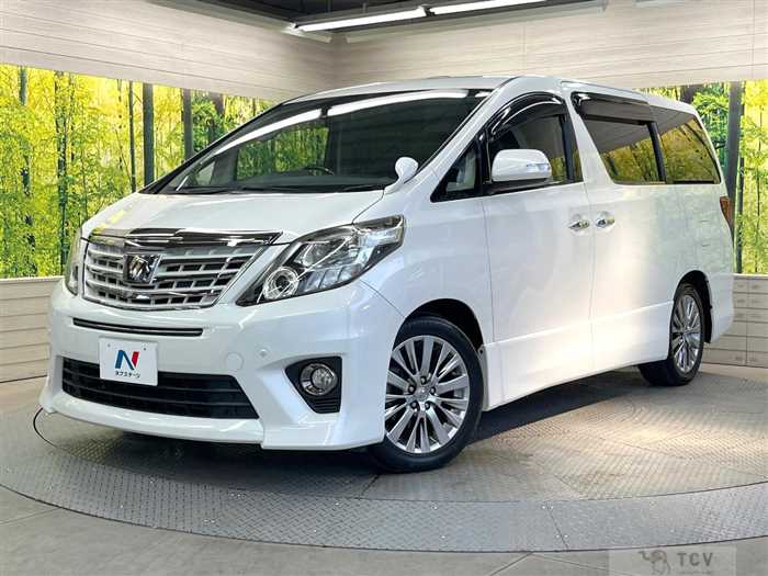 2013 Toyota Alphard