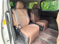 2014 Toyota Alphard