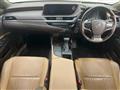 2019 Lexus ES