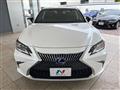 2019 Lexus ES
