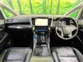 2018 Toyota Alphard Hybrid
