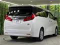 2019 Toyota Alphard Hybrid