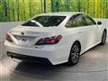 2019 Toyota Crown Hybrid