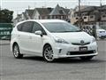 2011 Toyota PRIUS α