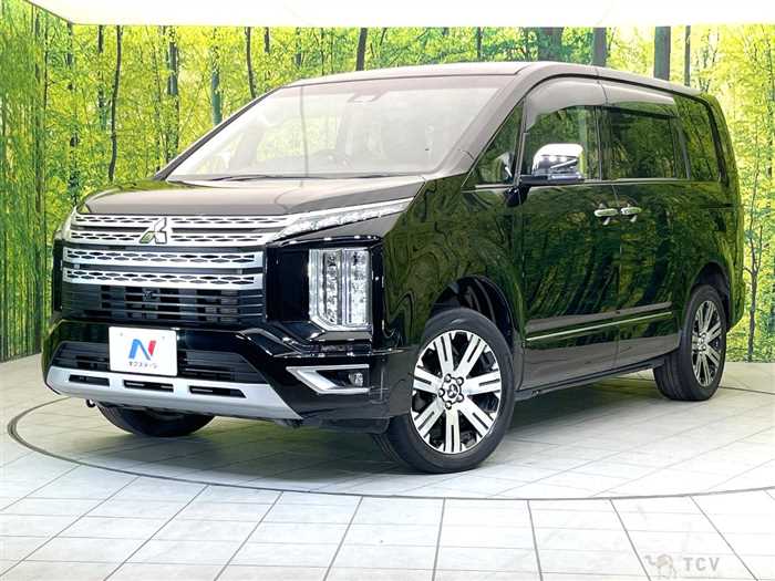2020 Mitsubishi Delica D5