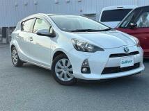 2013 Toyota AQUA