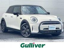2021 BMW MINI