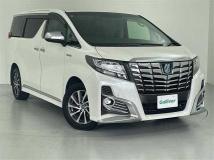 2016 Toyota Alphard Hybrid