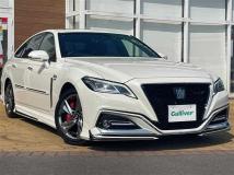 2018 Toyota Crown Hybrid