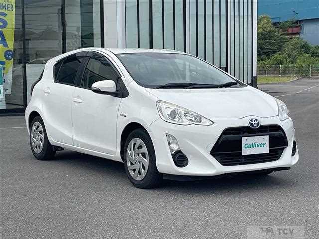 2016 Toyota AQUA