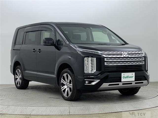 2022 Mitsubishi Delica D5