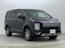 2022 Mitsubishi Delica D5