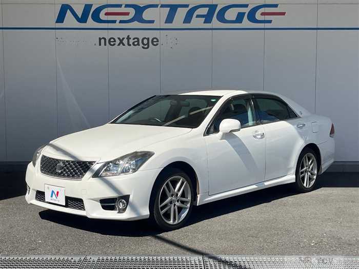 2011 Toyota Crown